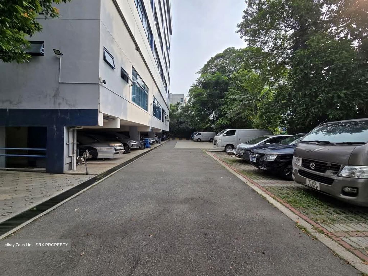 Admiralty Industrial Park (D27), Factory #584829611